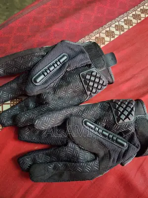 Madbike Gloves