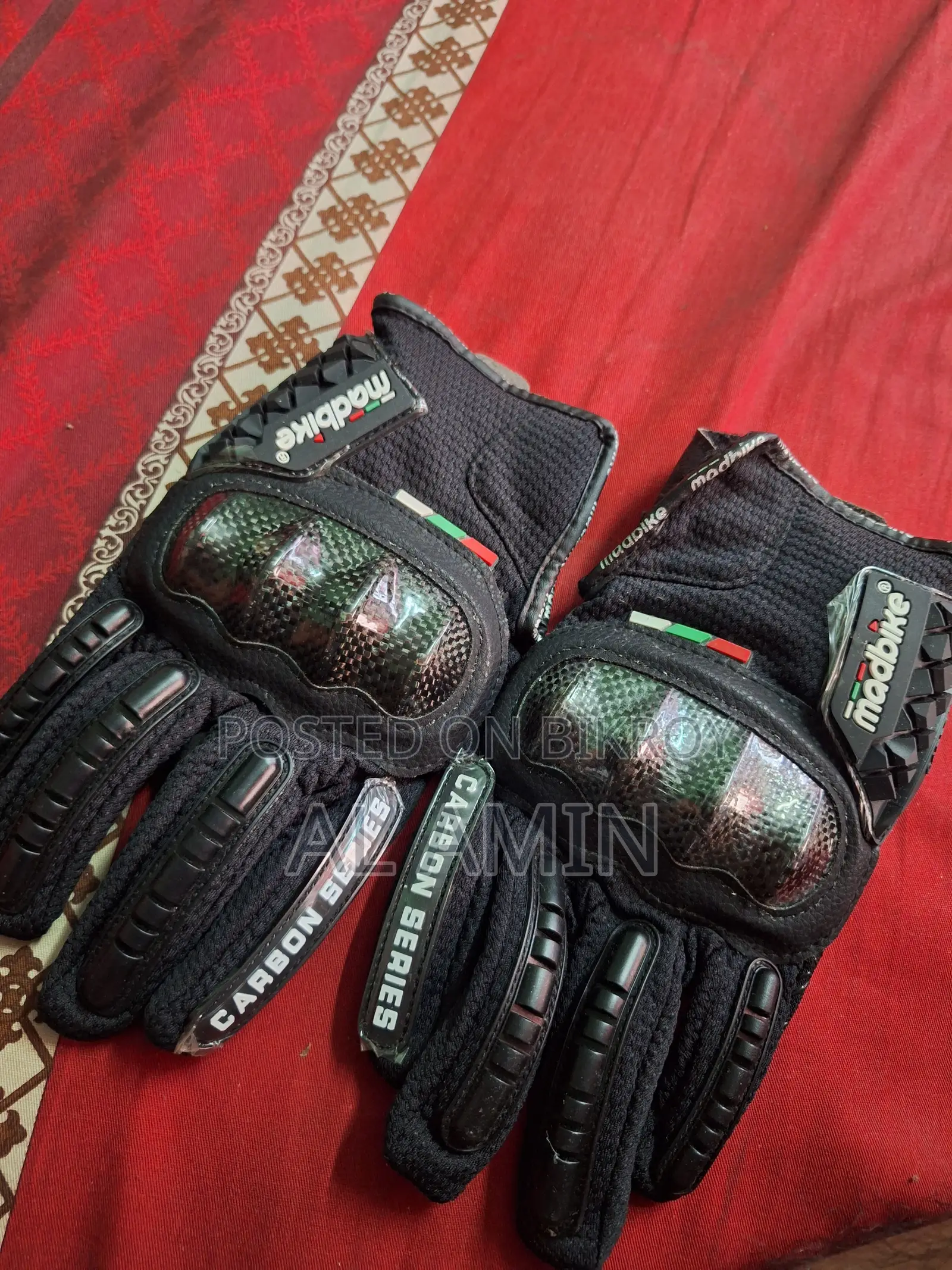 Madbike Gloves