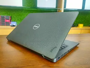 Laptop Dell Latitude 7400 8GB Intel Core i5 SSD 256GB