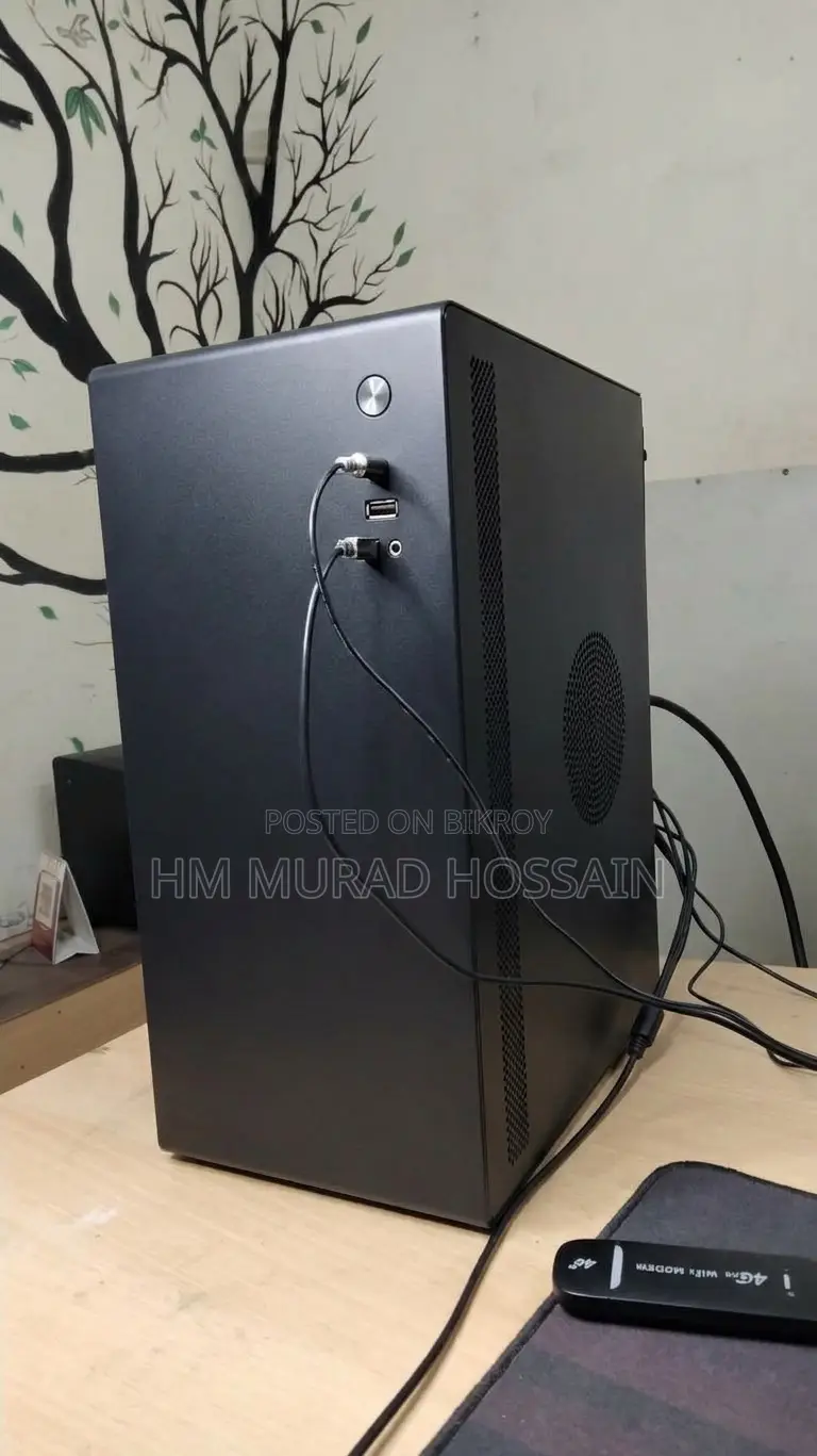 Desktop Computer 16GB AMD Ryzen 5 SSD 256GB
