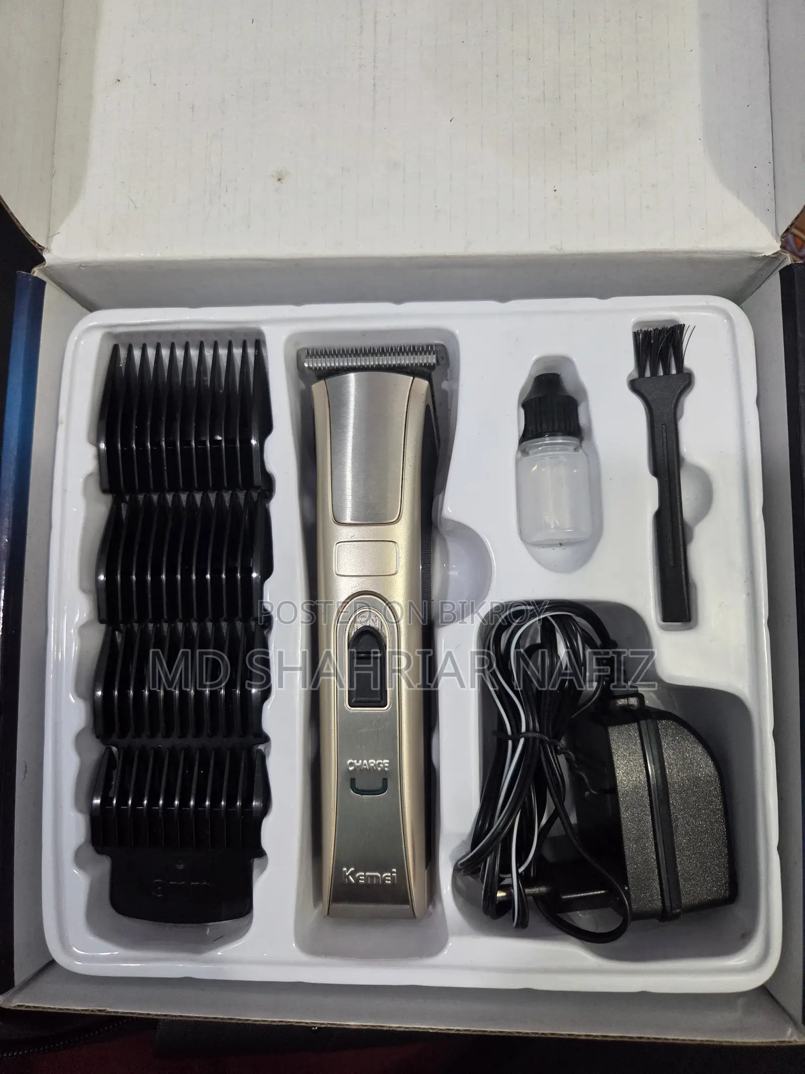 A Kemei brand trimmer will be sold.