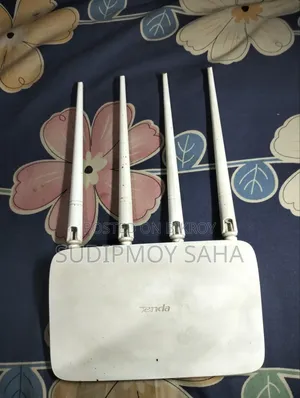 টেন্ডা এন৩০০ রাউটার