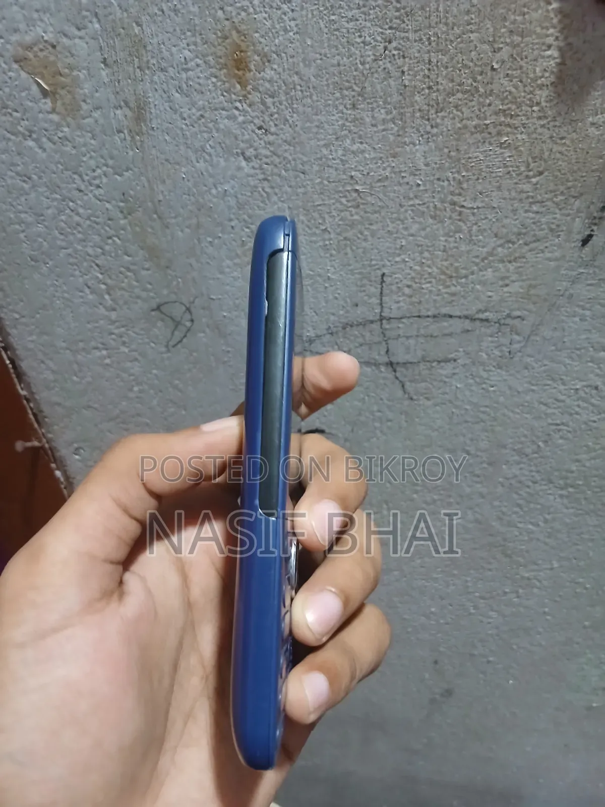 Symphony D48 Blue
