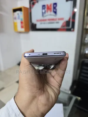 শাওমি রেডমি নোট ১৪ প্রো প্লাস ৫জি ২৫৬ জিবি হোয়াইট