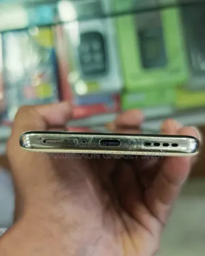 Realme 16 Pro+ 256 GB Bronze