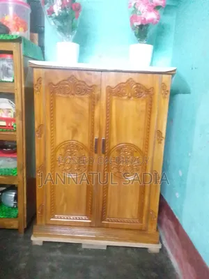 wood dressing table