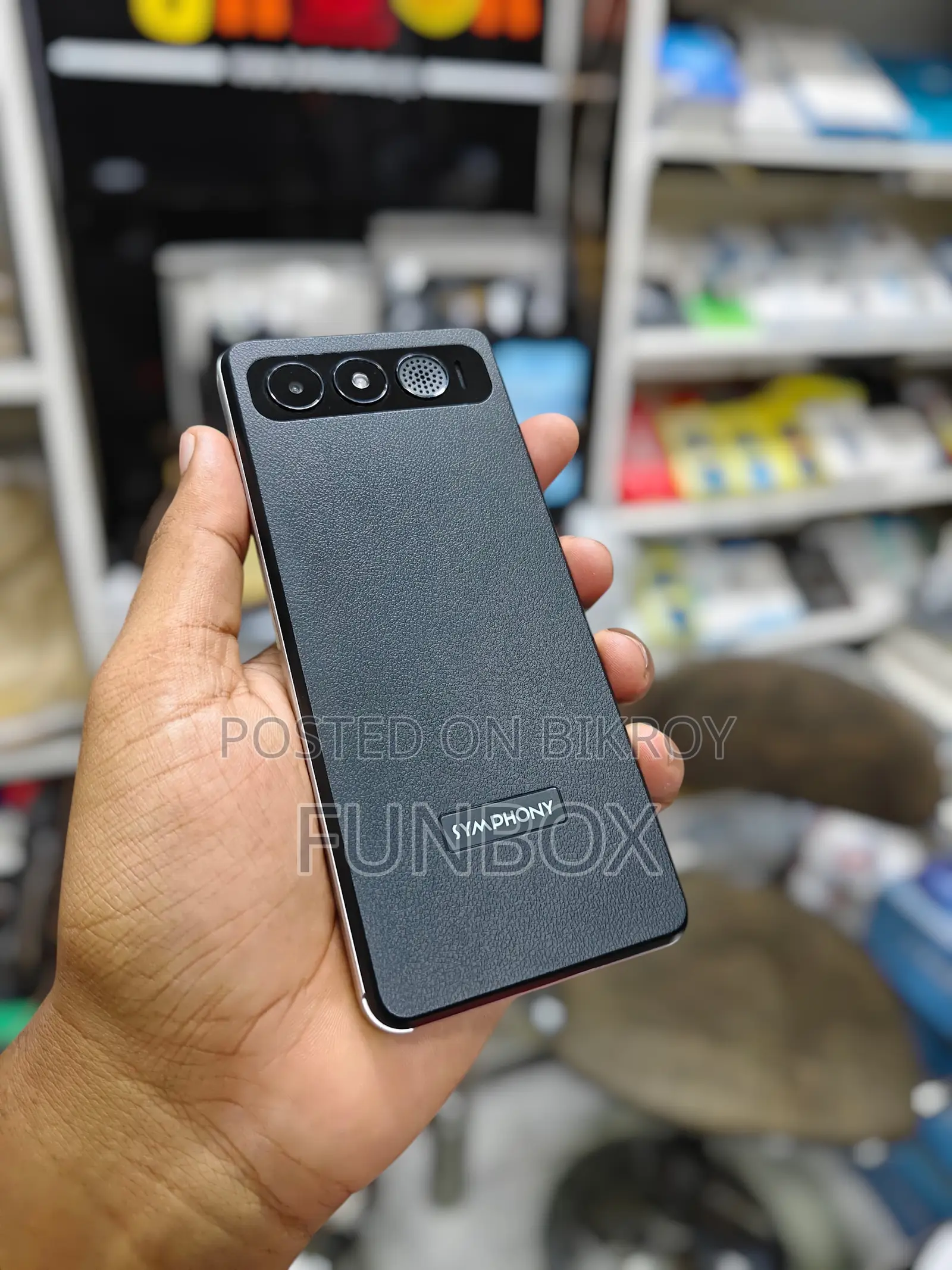New Symphony Black