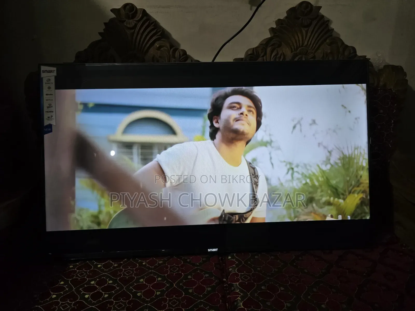 স্মার্ট টিভি ৪৩ ইঞ্চি
