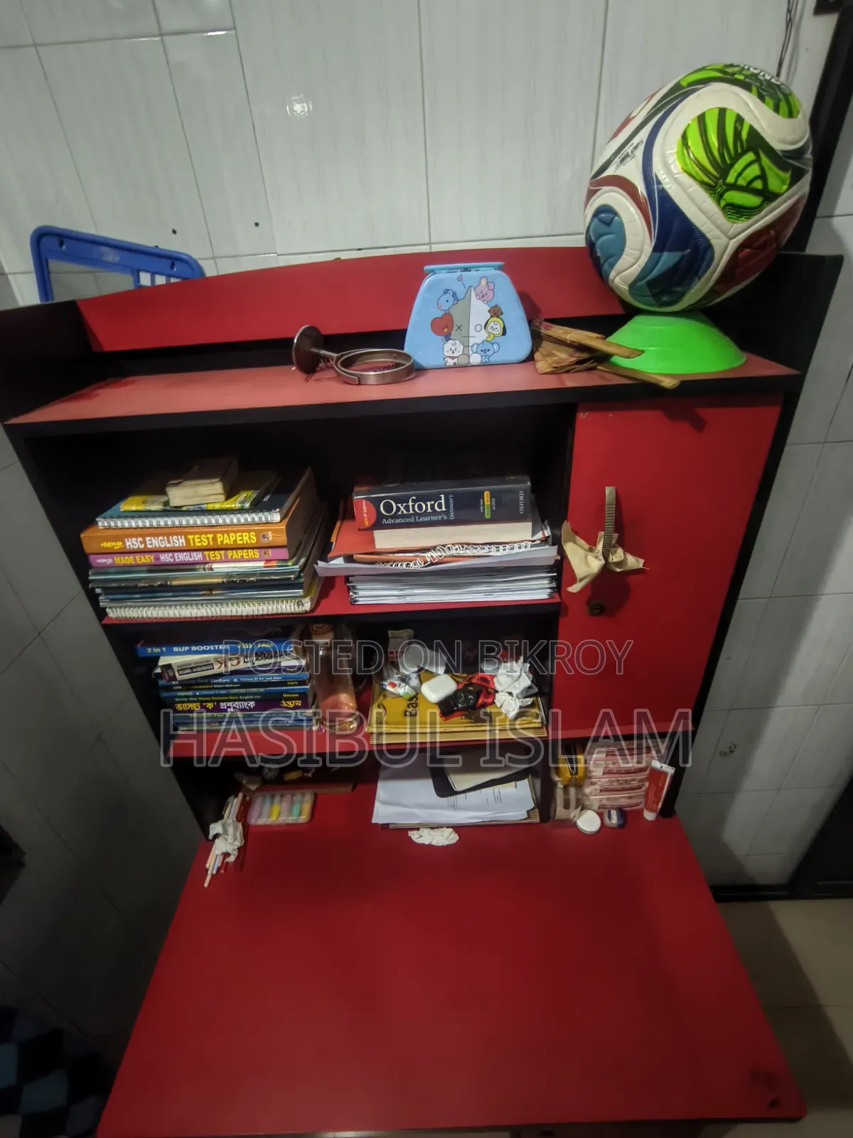 রিডিং টেবিল উইথ বুকশেলফ