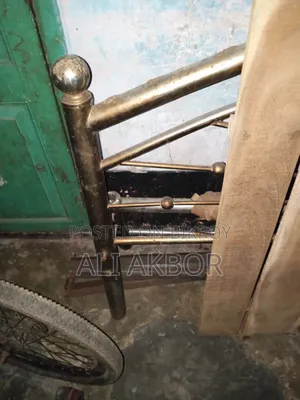 আর্জেন্ট সেল করা হবে খাট