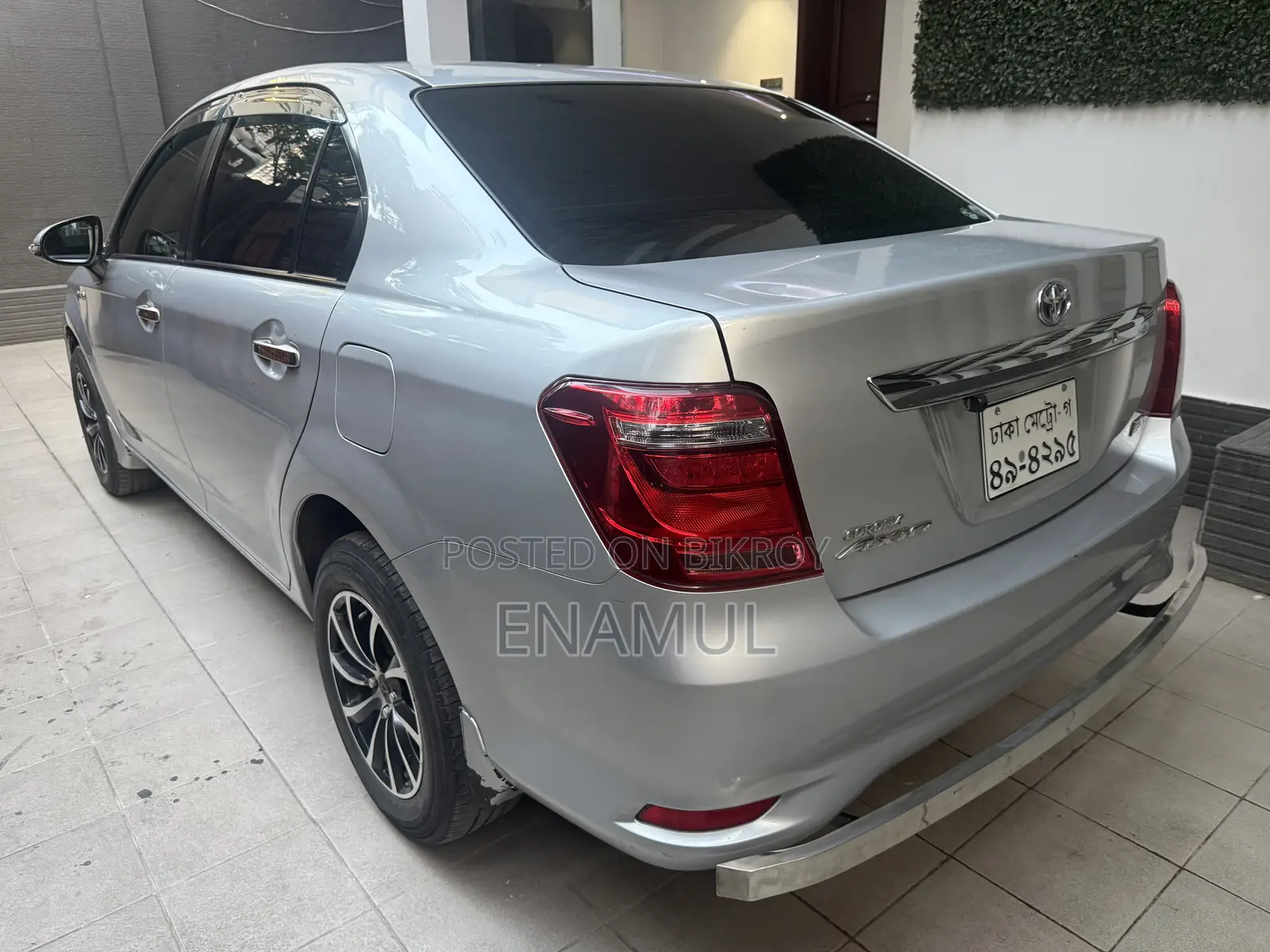 Toyota Axio 1.5 Hybrid Two-Wheel Drive 2017 Silver
