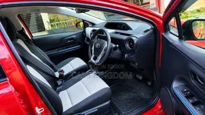 Toyota Aqua G 2014 Red