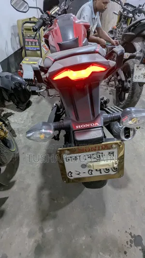 Honda X-Blade 160 2022 Red