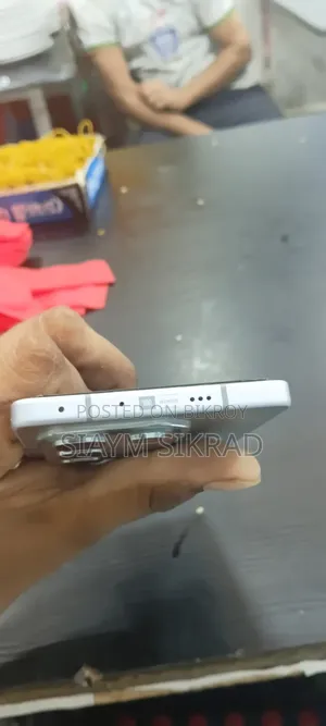 New Infinix Hot 60 Pro 256 GB Silver