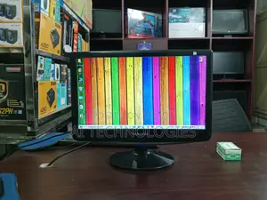 Mark | Samsung 19inch Wide HD+ Monitor - There is a thin thread-like scratch
