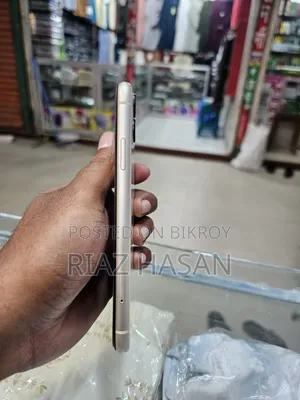 Apple iPhone 11 128 GB White