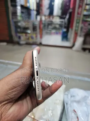Apple iPhone 11 128 GB White