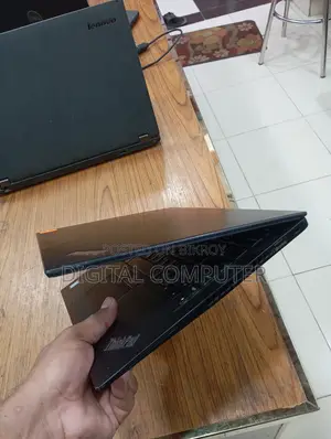 Laptop Lenovo ThinkPad T490s 8GB Intel Core i5 SSD 256GB