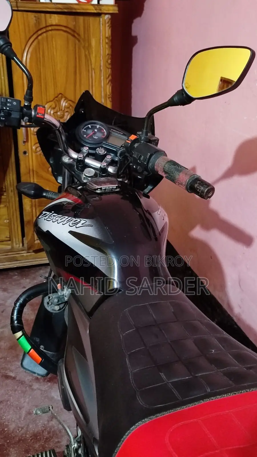 Bajaj Discover 125 2018 Black