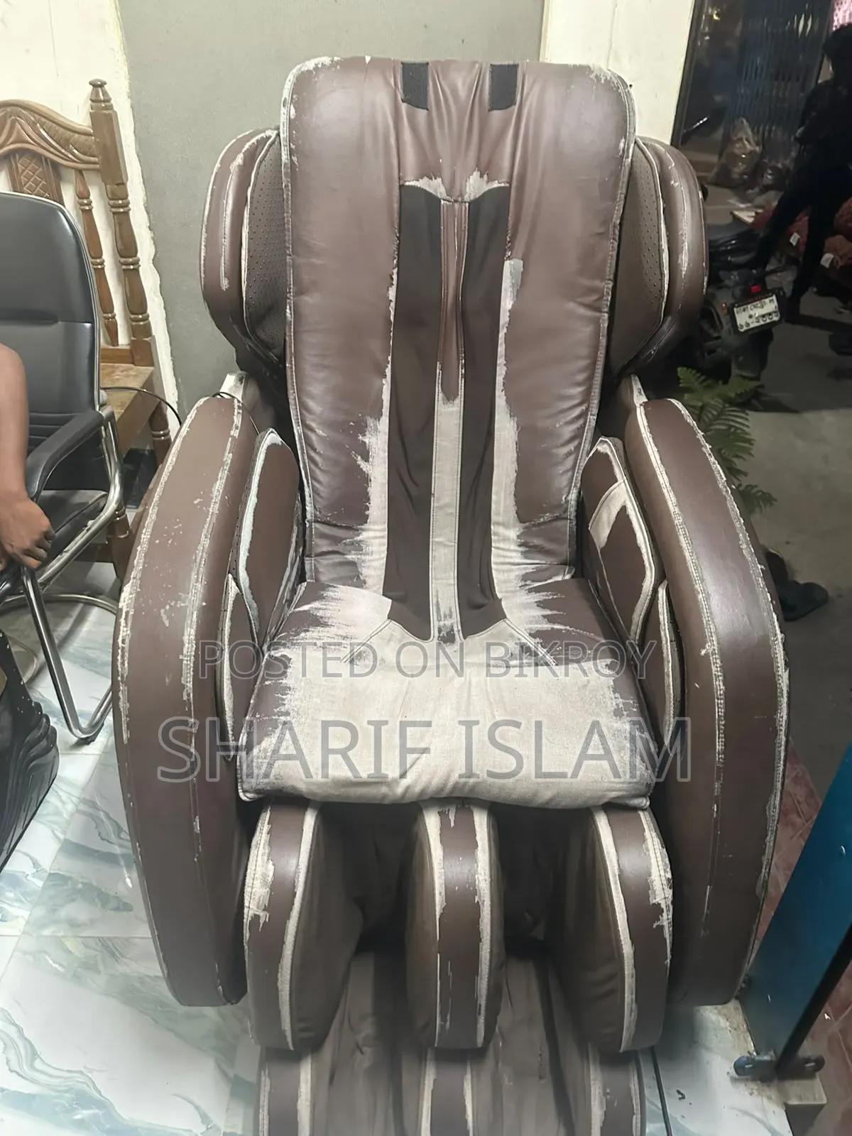 ওসাকি থ্রিডি বেলমন্ট ম্যাসাজ চেয়ার