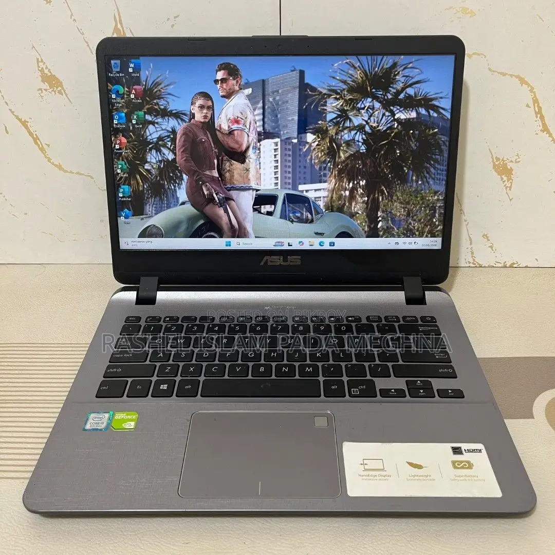 Laptop Asus 3GB Intel SSD 256GB