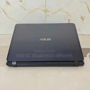 Laptop Asus 3GB Intel SSD 256GB