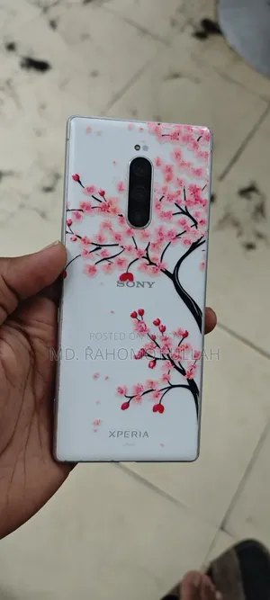 সনি এক্সপেরিয়া ১ ৬৪ জিবি হোয়াইট