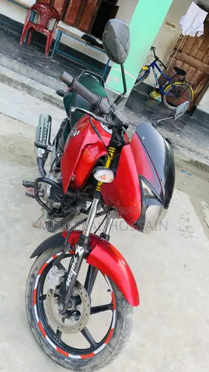 Bajaj Pulsar 150 2013 Red
