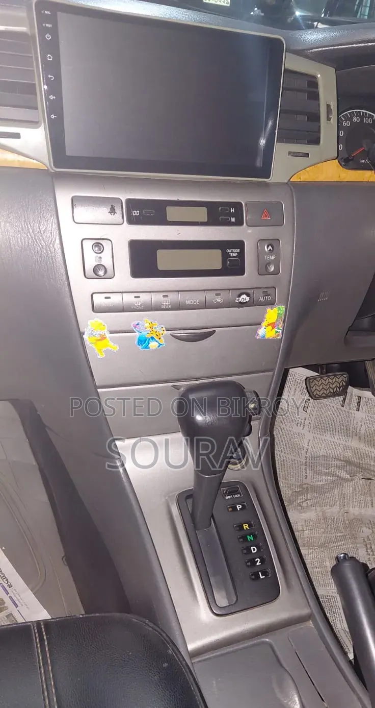 টয়োটা করোল্লা সেডান ২০০৫ সিলভার
