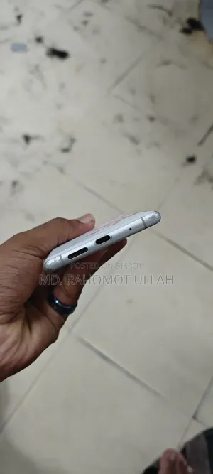 সনি এক্সপেরিয়া ১ ৬৪ জিবি হোয়াইট