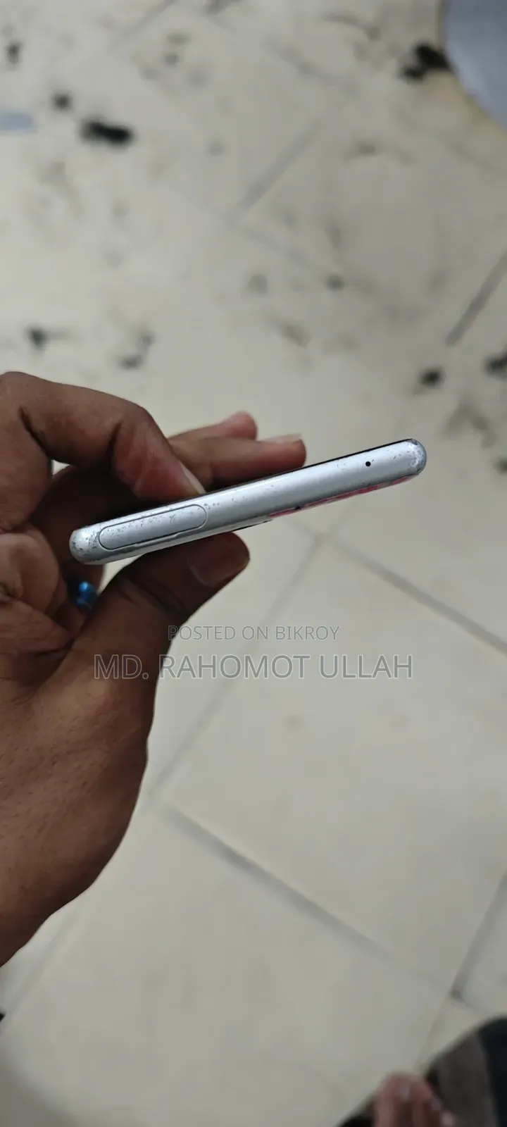 সনি এক্সপেরিয়া ১ ৬৪ জিবি হোয়াইট