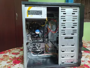 Desktop Computer Gigabyte 8GB Intel Core i3 HDD 320GB