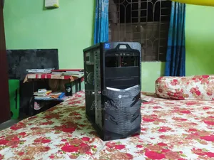 Desktop Computer Gigabyte 8GB Intel Core i3 HDD 320GB
