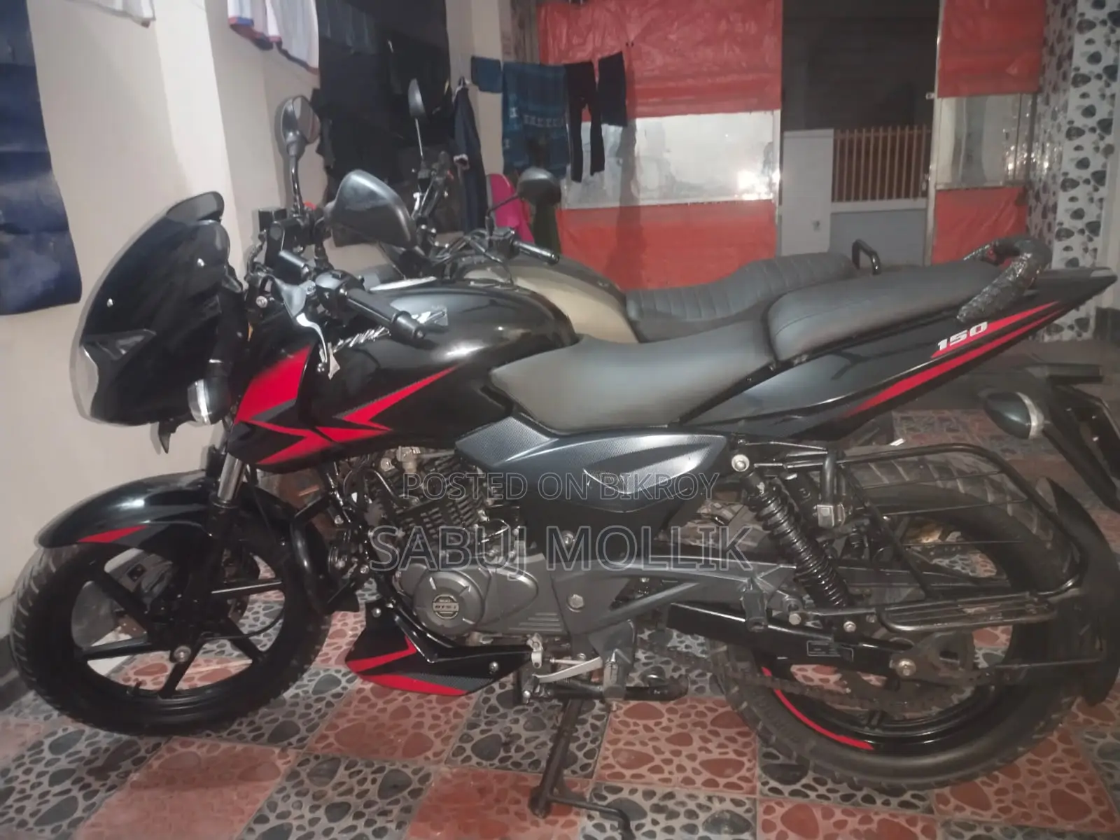 Bajaj Pulsar 150 2021 Black