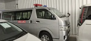 Toyota HiAce 2021 Silver