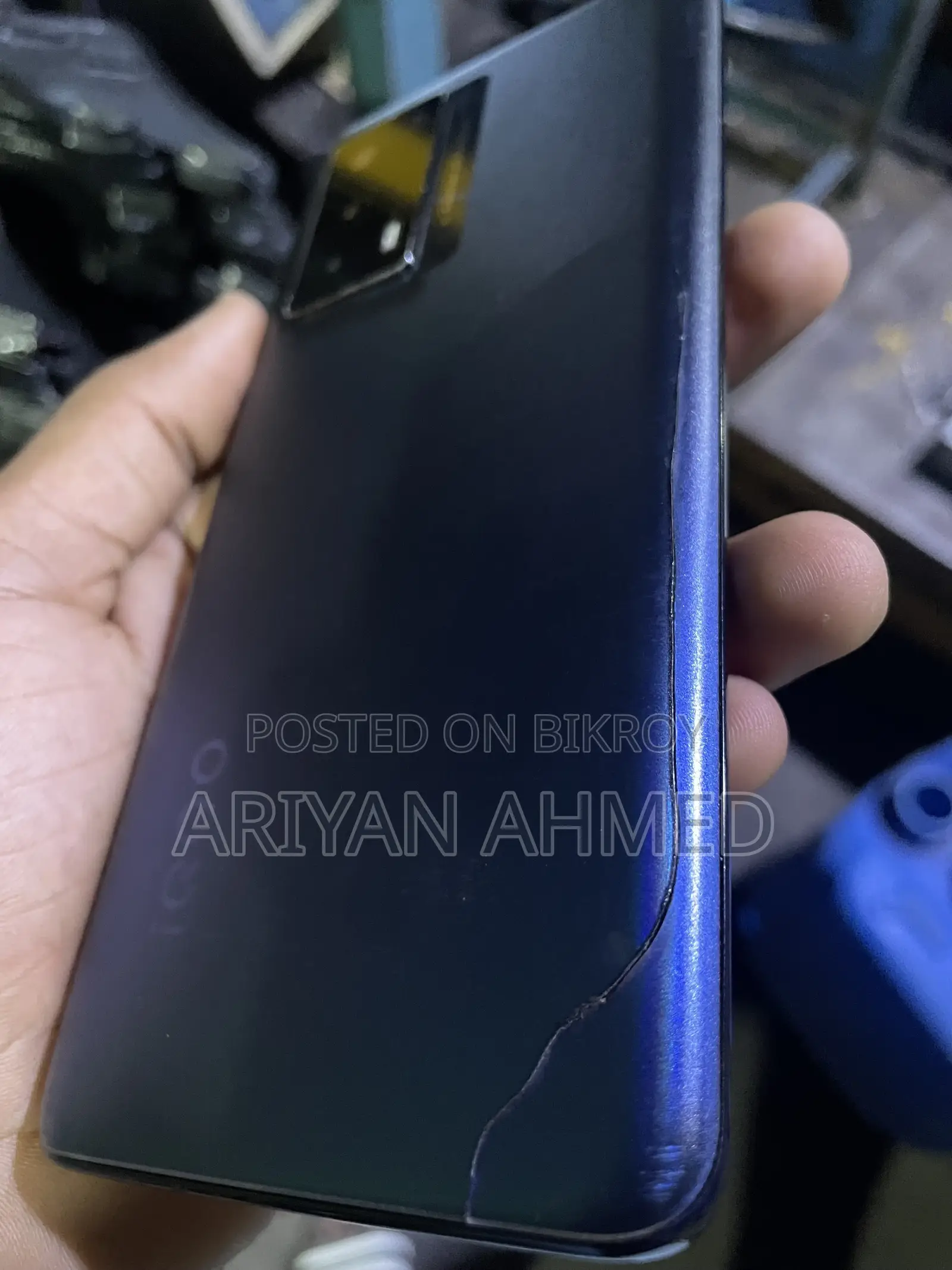 আইকিউও ১২৮ জিবি