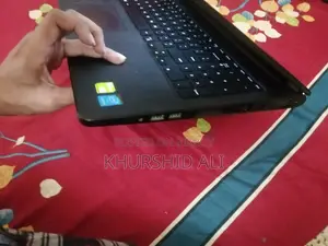 Laptop Dell Latitude 11 3190 4GB Intel Core i5 HDD+SSD 512GB
