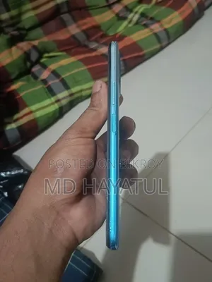 Vivo Y17 64 GB Purple
