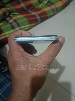 Vivo Y17 64 GB Purple