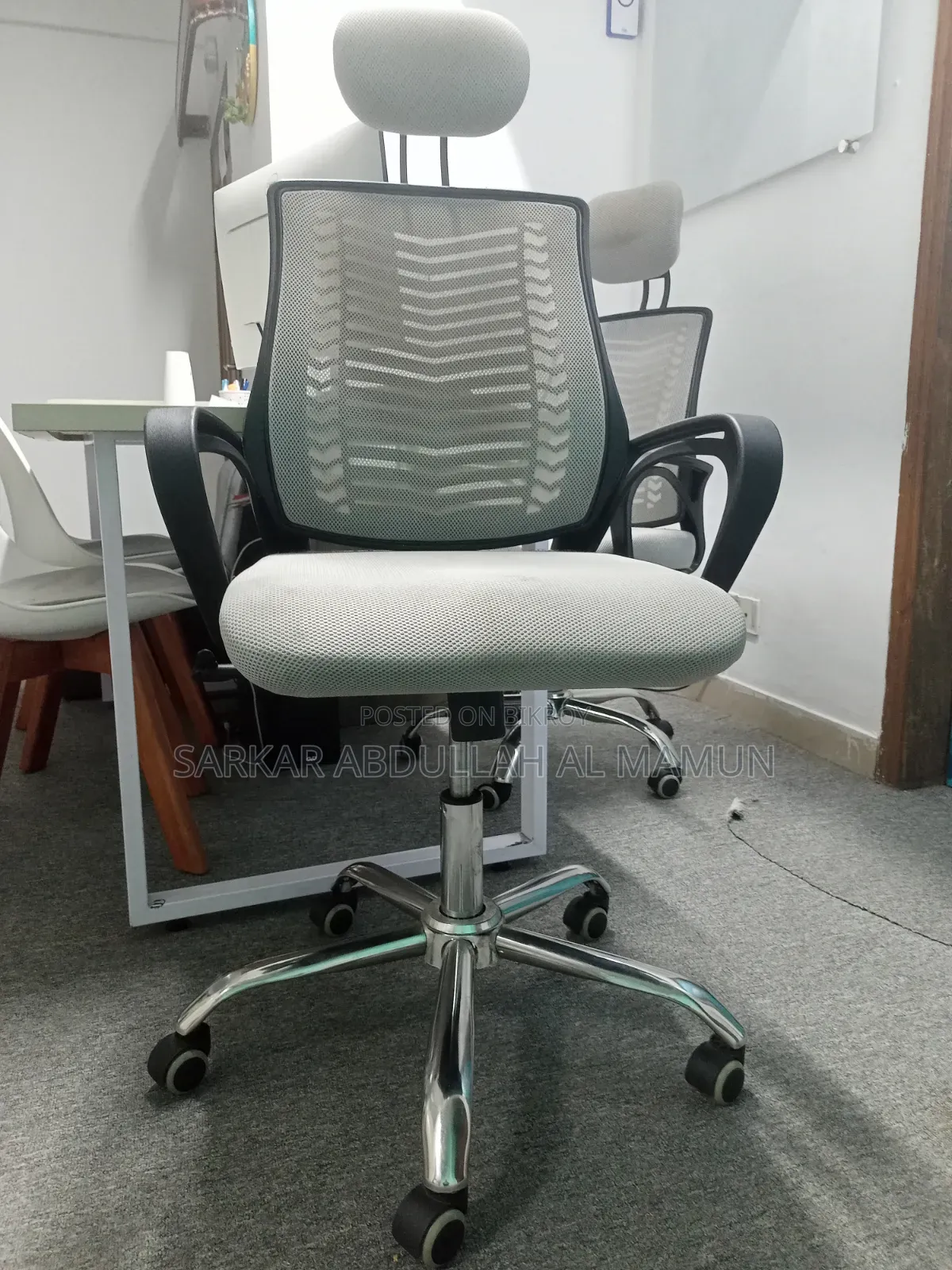 1 Chair for Sale – Good Condition, Affordable Price