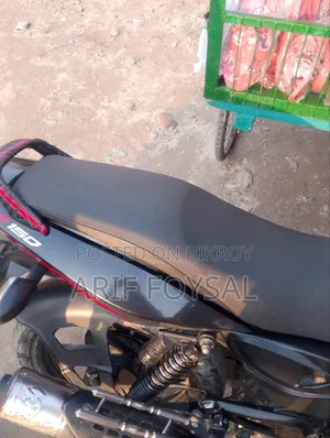 বাজাজ পালসার ১৫০ ২০২২ ব্ল্যাক