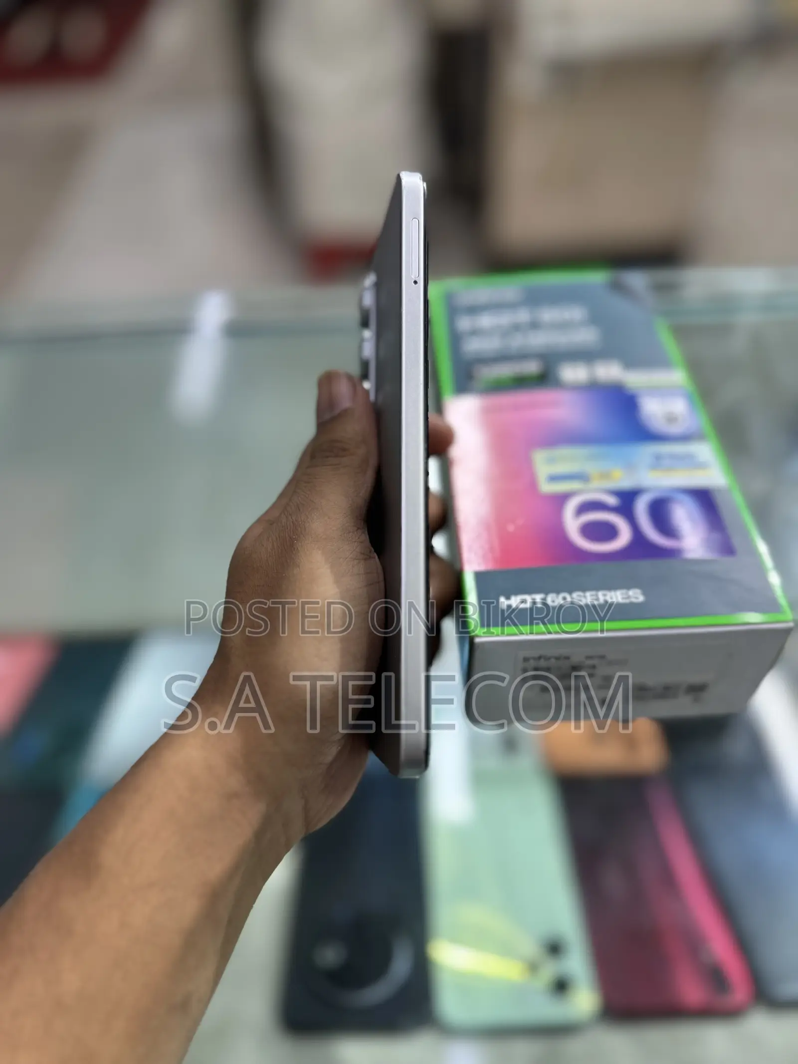 Infinix Hot 60i 128 GB White