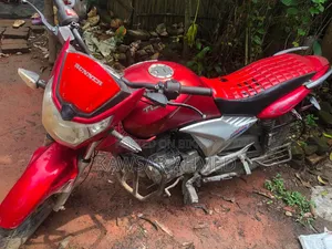 রানার টার্বো ভি২ ২০১৯ লাল