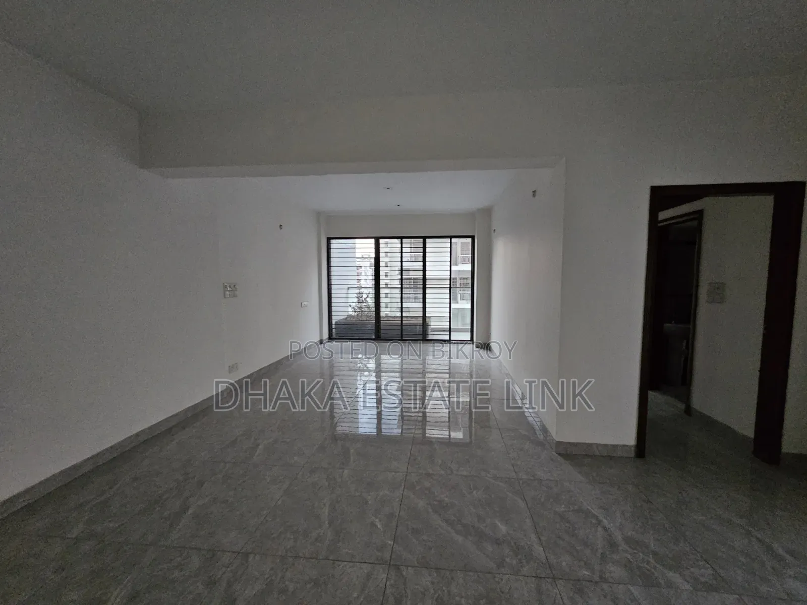 3 Bedroom Apartment in Bashundhara for Sale