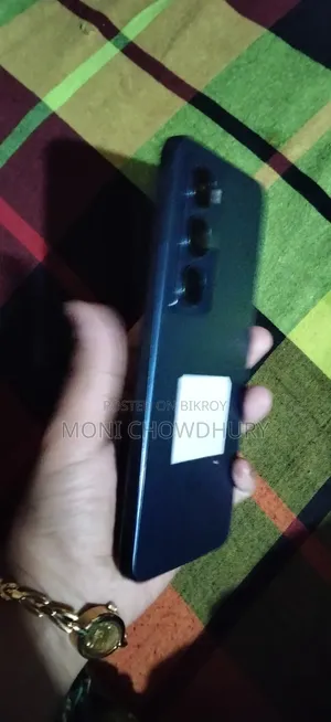 আইটেল ৮ জিবি ব্লু