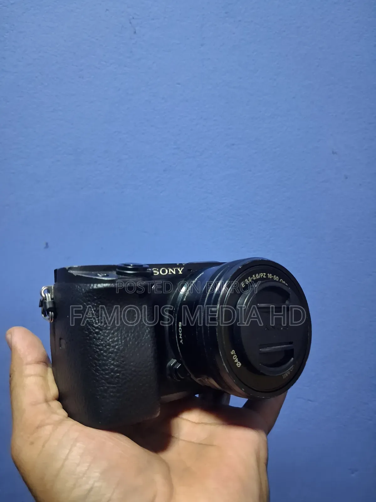 Sony A6400+ 16-50 Kit Lens + Sigma 30mm 1.4 For Sale