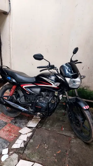 Honda CB 2017 Black