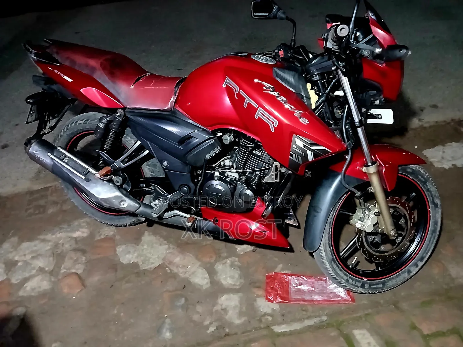 TVS Apache RTR 160 2V 2018 Red