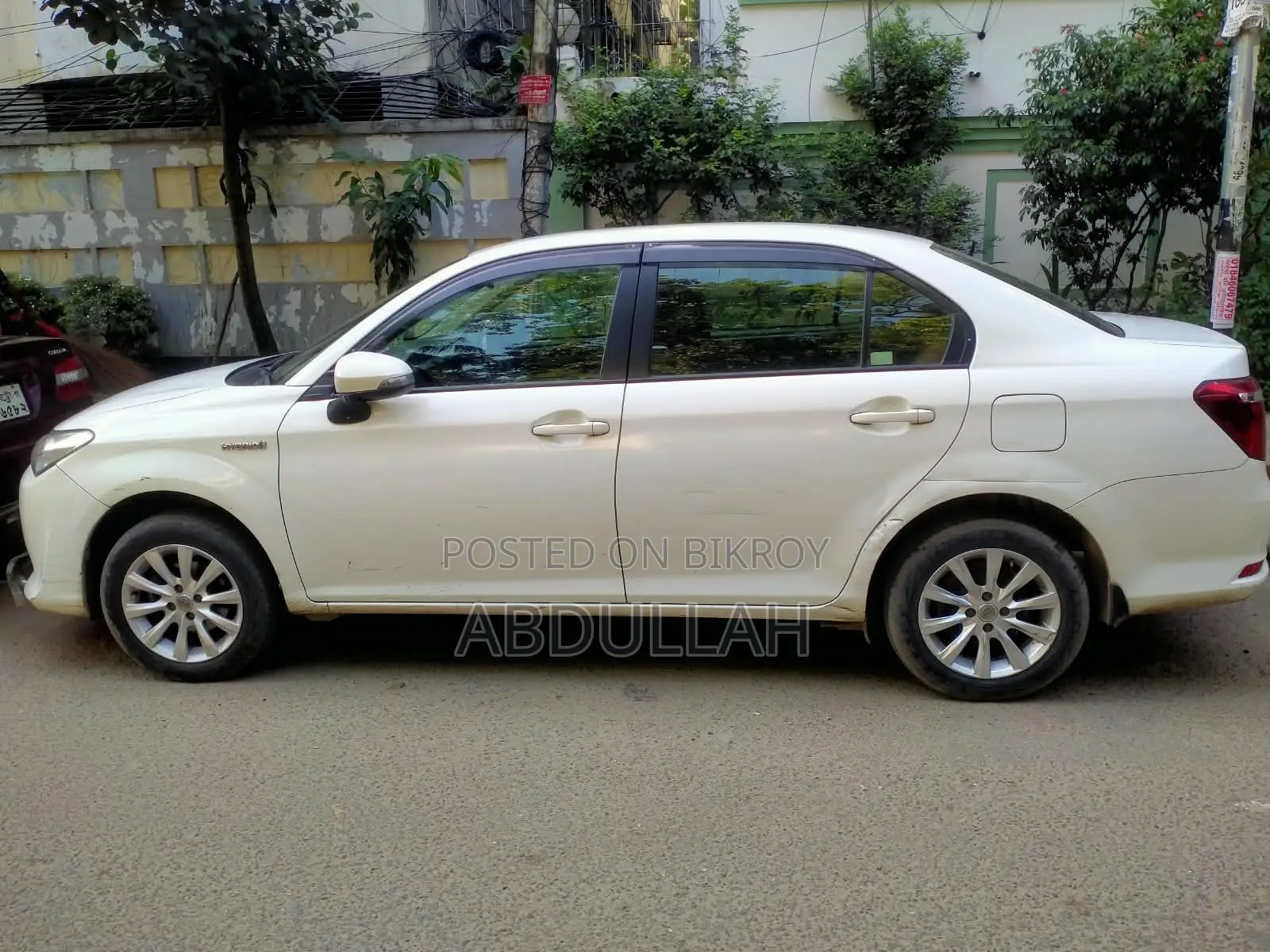 Toyota Axio 1.5 হাইব্রিড 2WD ২০১৬ সাদা