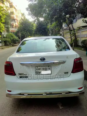 Toyota Axio 1.5 হাইব্রিড 2WD ২০১৬ সাদা